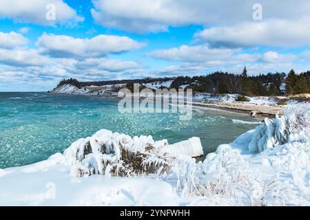 Looking over Lake Michigan from Point Betsie on the west coast shoreline north of Frankfort in Betsie County, Michigan, USA. Stock Photo