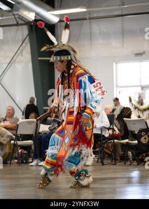Pow Wow Native Male Dancer in Traditional Regalia Six Nations of the ...