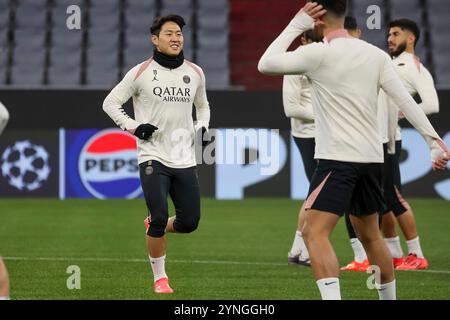 Muenchen, Deutschland. 25th Nov, 2024. Lee Kang-In (Paris Saint-Germain, PSG, 19), Ger, Abschlusstraining, Paris Saint-Germain, PSG, Fussball, UEFA Champions League, 5. Spieltag, Saison 2024/2025, 25.11.2024, Foto: Eibner-Pressefoto/Jenni Maul Credit: dpa/Alamy Live News Stock Photo