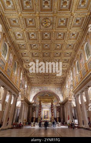 Elegant interior of the Basilica of Santa Maria Maggiore (Basilica of ...