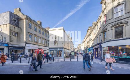 View looking up Old Bond Street and Burton Street towards sunset in centre of Bath, Somerset, UK on 22 November 2024 Stock Photo