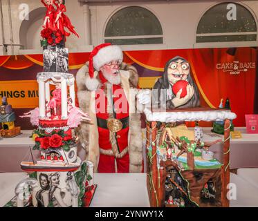 London Olympia 27 Nov 2024 A famous visitors visited the Cake and Bake show at London Olympi a, and was very surprised at wnhat he found 27 Nov -1 Dec at London Olympia Credit: Paul Quezada-Neiman/Alamy Live News Stock Photo