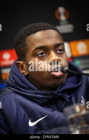 Noah Sadiki (27) of Union pictured during the Jupiler Pro League season 2024 2025 matchday 30
