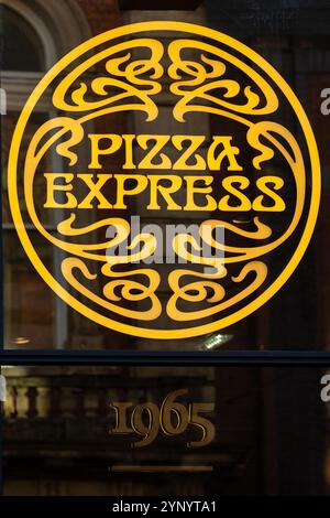 Pizza Express logo outside Pizza Express Leeds West Yorkshire, England, UK Stock Photo