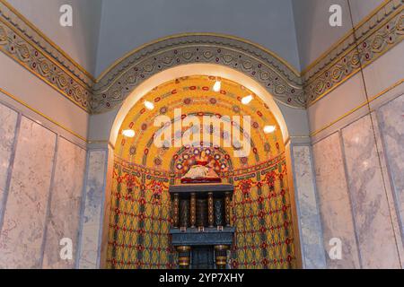 PRAGUE, CZECH REPUBLIC, SEPTEMBER 12 : Art deco interiors of the municipal house, Obecni Dum, september 12, 2019 in Prague, czech republic Stock Photo