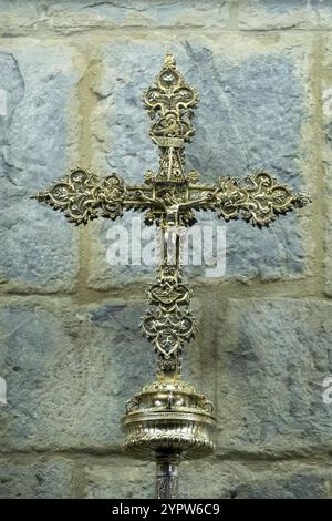 Processional cross, 16th century, gilt silver, comes from the church of San Julian y Basilisa de Bagues, Diocesan Museum of Jaca, Huesca, Spain, Europ Stock Photo