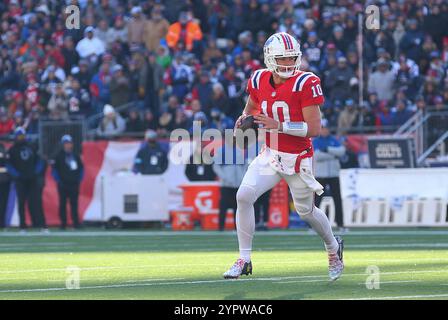 Foxborough, MA, USA. 1st Dec, 2024. MA, USA; New England Patriots quarterback Drake Maye (10) scrambles during the NFL game between Indianapolis Colts and New England Patriots in Foxborough, MA. Anthony Nesmith/CSM/Alamy Live News Stock Photo