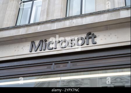 London, UK, March, 23, 2024 : Microsoft store in London. Microsoft sign Stock Photo