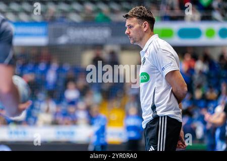 Christian Prokop (TSV Hannover-Burgdorf, Trainer)   GER, TBV Lemgo Lippe vs. TSV Hannover-Burgdorf, Handball, 1. Bundesliga, 12. Spieltag, Spielzeit 2024/2025, 01.12.2024  Foto: Eibner-Pressefoto/Jan Rollinger Stock Photo