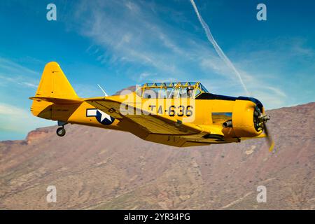 Bright Yellow North American T-6 Texan WW2 Flight Trainer in Arizona Stock Photo
