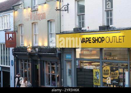 Vape shop hi-res stock photography and images - Alamy