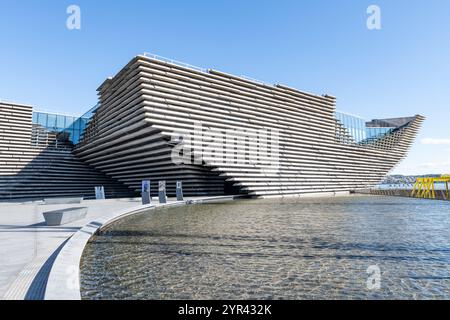 The architecture of the Victoria and Albert design Museum , Dundee, Angus, Scotland Stock Photo