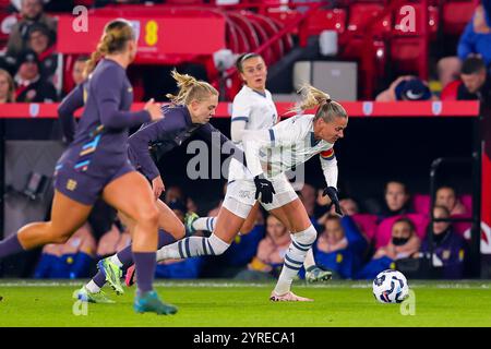 Sheffield, UK. 03rd Dec, 2024. during the England Women v Switzerland Women's International friendly match at Bramall Lane, Sheffield, England, United Kingdom on 3 December 2024 Credit: Every Second Media/Alamy Live News Stock Photo