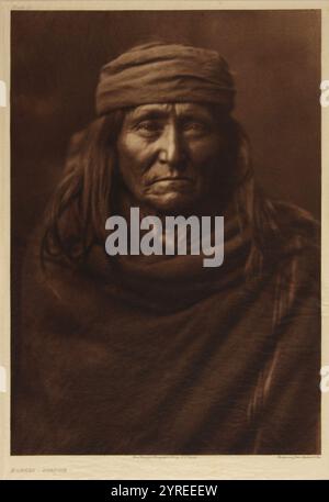 Eskadi – Apache, 1903. Photogravure by American photographer Edward Sherrif Curtis, 1900s.  From series of portrait of North American Indians (sic!) Indigenous of  the United States. Stock Photo