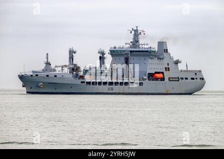 Tide Class Fast RFA Tidespring (A136), a Tide-class fast fleet tanker operated by the ...