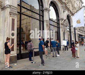 Extra precautions taken as shops are re-opened, as Lockdown measures are eased, in London, during the Corona virus outbreak. 15th June 2020 Stock Photo