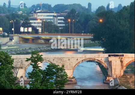 Macedonia. Skopje. Stone Bridge (Kamen Most) / Dawn Stock Photo