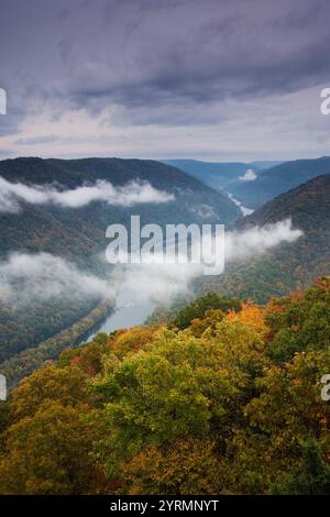 USA, West Virginia, Beckley-area, Grandview, New River Gorge National River, Grandview overlook, autumn, dawn Stock Photo