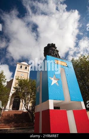 Puerto Rico, North Coast, Karst Country, Lares, town church and Puerto Rican monument Stock Photo