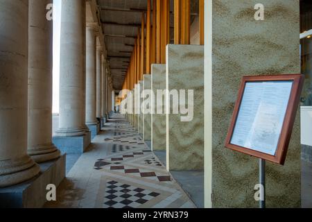 Renovation works of the Royal Galleries / Koninklijke Gaanderijen, neoclassical arcade at seaside resort Ostend / Oostende, West Flanders, Belgium Stock Photo