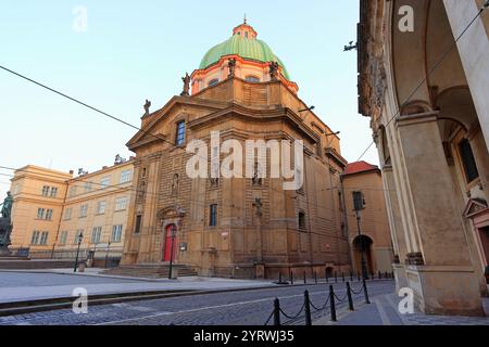 St. Francis Of Assisi Church (Kostel svateho Frantiska z Assisi) near Charles Bridge in Prague Czech (Praha, Czechia) Stock Photo