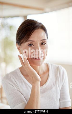 Skin beautiful middle-aged woman Stock Photo - Alamy