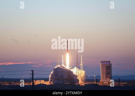 Semnan, Iran. 6th Dec, 2024. Iran's Simorgh (Phoenix) satellite carrier ...