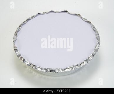 Round aluminum take out take away container with lid Stock Photo
