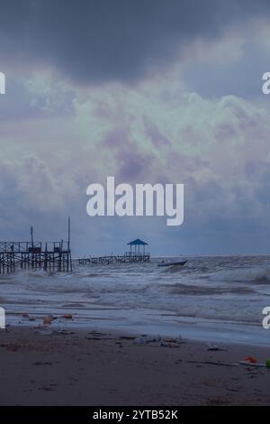 Dark clouds and unfriendly weather indicate that there will be a storm on the coast of Balikpapan Stock Photo