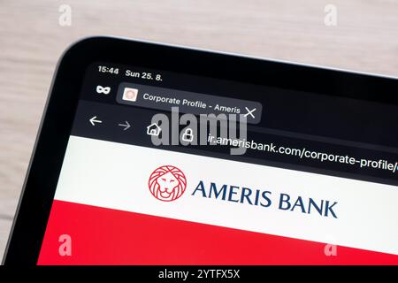 OSTRAVA, CZECHIA - AUGUST 25, 2024: Website of Ameris Bank company on LCD screen Stock Photo