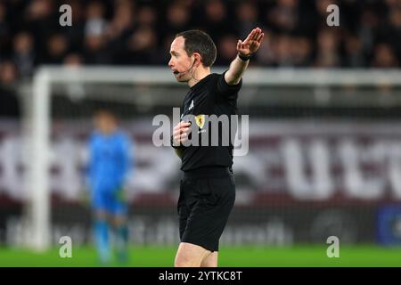 7th December 2024; Tynecastle Park, Edinburgh, Scotland: Scottish Premiership Football, Heart of Midlothian versus Dundee; Referee Colin Steven Stock Photo