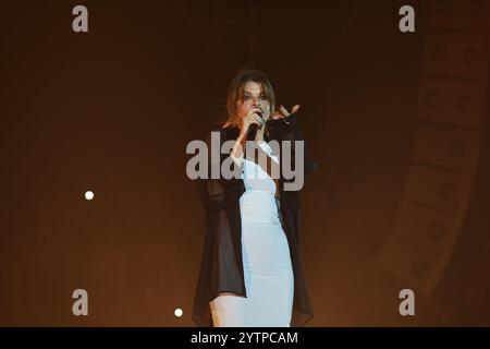 Padua, Italy - December 07, 2024: Alessandra Amoroso performs live at Kioene Arena in Padua for her 'Fino a qui in tour 2024' Credit: Mariano Montella/Alamy Live News Stock Photo