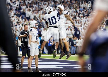 Penn State wide receiver Julian Fleming runs the 40yard dash during the school