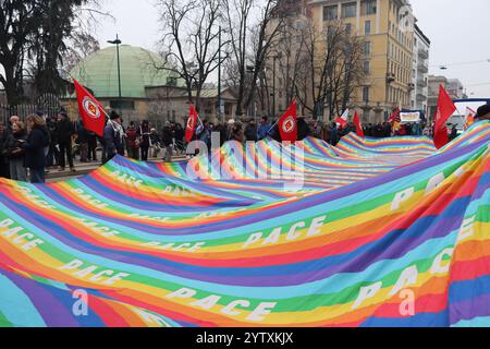 Anti-war mach in Milano Stock Photo