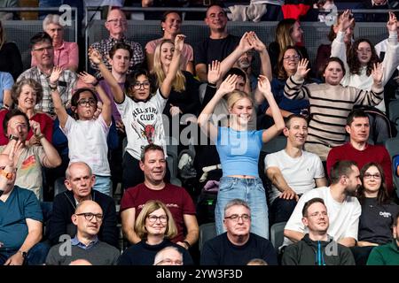 London, UK. 06th Dec, 2024. Spectators at the UCI Track Champions League at the Lee Valley VeloPark, London, England on 6 December 2024. Photo by Phil Hutchinson. Editorial use only, license required for commercial use. No use in betting, games or a single club/league/player publications. Credit: UK Sports Pics Ltd/Alamy Live News Stock Photo