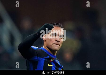 Milano, Italia. 09th Dec, 2023. Foto Spada/LaPresse 09 dicembre 2023 - Milano, Italia - sport, calcio - Fc Inter Vs Udinese - Campionato italiano di calcio Serie A TIM 2032/2024 - Stadio San Siro Nella foto: Lautaro Martinez (FC Inter);; esultanza dopo gol 4-0 09 December, 2023 Milan, Italy - sport, calcio - Fc Inter Vs Udinese- Serie A Football Championship 2023/2024 - San Siro Stadium . In the pic : Lautaro Martinez (FC Inter); celebrates after scoring 4-0 Credit: LaPresse/Alamy Live News Stock Photo