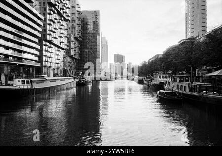 View on Wijnhaven. View on Wijnhaven, Rotterdam, Netherlands, during sunset in Rotterdam, Netherlands. Rotterdam Koningspoort / Oude Haven / Wijn Zuid-Holland Nederland Copyright: xGuidoxKoppesxPhotox Stock Photo