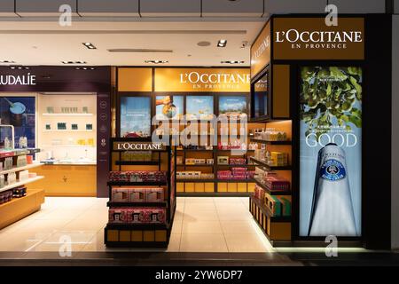 KUALA LUMPUR, MALAYSIA - NOVEMBER 22, 2023: goods on display in the duty-free area at KLIA. Duty-free is a retail section where goods are sold without Stock Photo