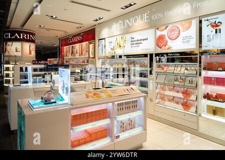 KUALA LUMPUR, MALAYSIA - NOVEMBER 22, 2023: goods on display in the duty-free area at KLIA. Duty-free is a retail section where goods are sold without Stock Photo