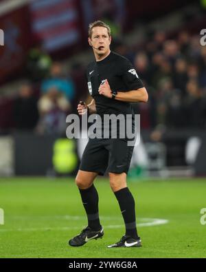 Referee John Brooks during the Premier League match West Ham United vs Wolverhampton Wanderers at London Stadium, London, United Kingdom, 9th December 2024 (Photo by Izzy Poles/News Images) in, on 12/9/2024. (Photo by Izzy Poles/News Images/Sipa USA) Credit: Sipa USA/Alamy Live News Stock Photo