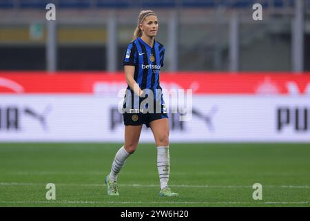 Milan, Italy. 8th Dec, 2024. Katie Bowen of FC Internazionale during the Serie A Femminile match at Stadio Giuseppe Meazza, Milan. Picture credit should read: Jonathan Moscrop/Sportimage Credit: Sportimage Ltd/Alamy Live News Stock Photo