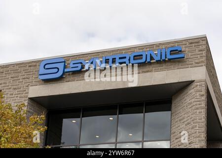 Kanata, Ottawa, ON, Canada - October 15, 2023: Syntronic logo sign on the building at its Syntronic R and D Canada office in Kanata, Ottawa, ON Stock Photo
