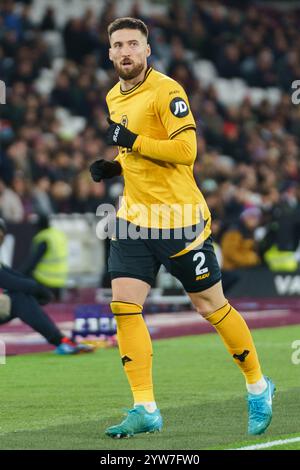 London, UK. 09th Dec, 2024. Matt Doherty of Wolverhampton Wanderers during the West Ham United FC v Wolverhampton Wanderers FC English Premier League match at the London Stadium, London, England, United Kingdom on 9 December 2024 Credit: Every Second Media/Alamy Live News Stock Photo