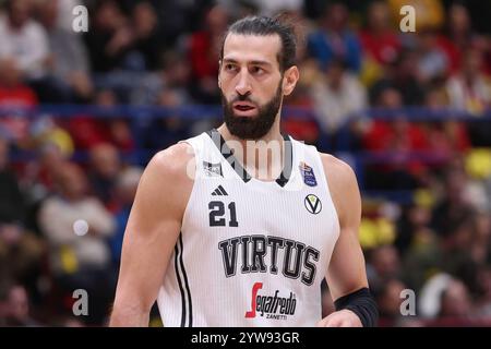 Milan, Italy. 8th Dec, 2024. Italy, Milan, 2024 12 08: Tornike Shengelia (Virtus) upset for referee call in the 1st quarter during EA7 Emporio Armani Milan vs Virtus Segafredo Bologna, LBA 2024-2025 day 10.Italy, Milan, 2024 11 07: EA7 Emporio Armani Milan vs Virtus Segafredo Bologna, EuroLeague 2024/2025, Round 10, disputed at Unipol Forum. (Credit Image: © Fabrizio Andrea Bertani/Pacific Press via ZUMA Press Wire) EDITORIAL USAGE ONLY! Not for Commercial USAGE! Stock Photo