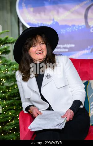 Wisley, UK, 9th December 2024, Gardener, writer and RHS Ambassador Alan Titchmarsh and composer Debbie Wiseman celebrate the unique musical collaboration between ‘Jack Frost – A Winter Story’ and RHS Garden Wisley’s dazzling festive illuminations – RHS Glow., Andrew Lalchan Photography/Alamy Live News Stock Photo