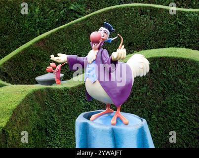 Close-up of the Disney model, of a Dodo Bird, in the Tulgey Wood section of Alice in Wonderland Maze, in Fantasyland, Disneyland Paris, Marne-la-Vallé Stock Photo