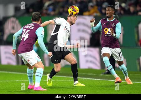 Jaidon Anthony of Burnley and Connor Roberts of Burnley celebrating 1-0 ...