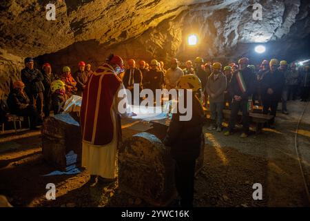 Dossena Italy November 30, 2024: Celebration of the mass in the mines in memory of the victims of work in the mines Stock Photo