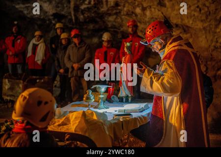 Dossena Italy November 30, 2024: Celebration of the mass in the mines in memory of the victims of work in the mines Stock Photo