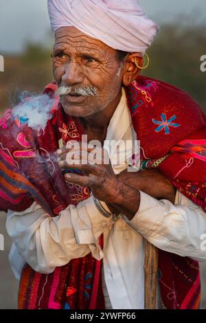 Rabari man in traditional costumes  in Rann of Kutch, India Stock Photo